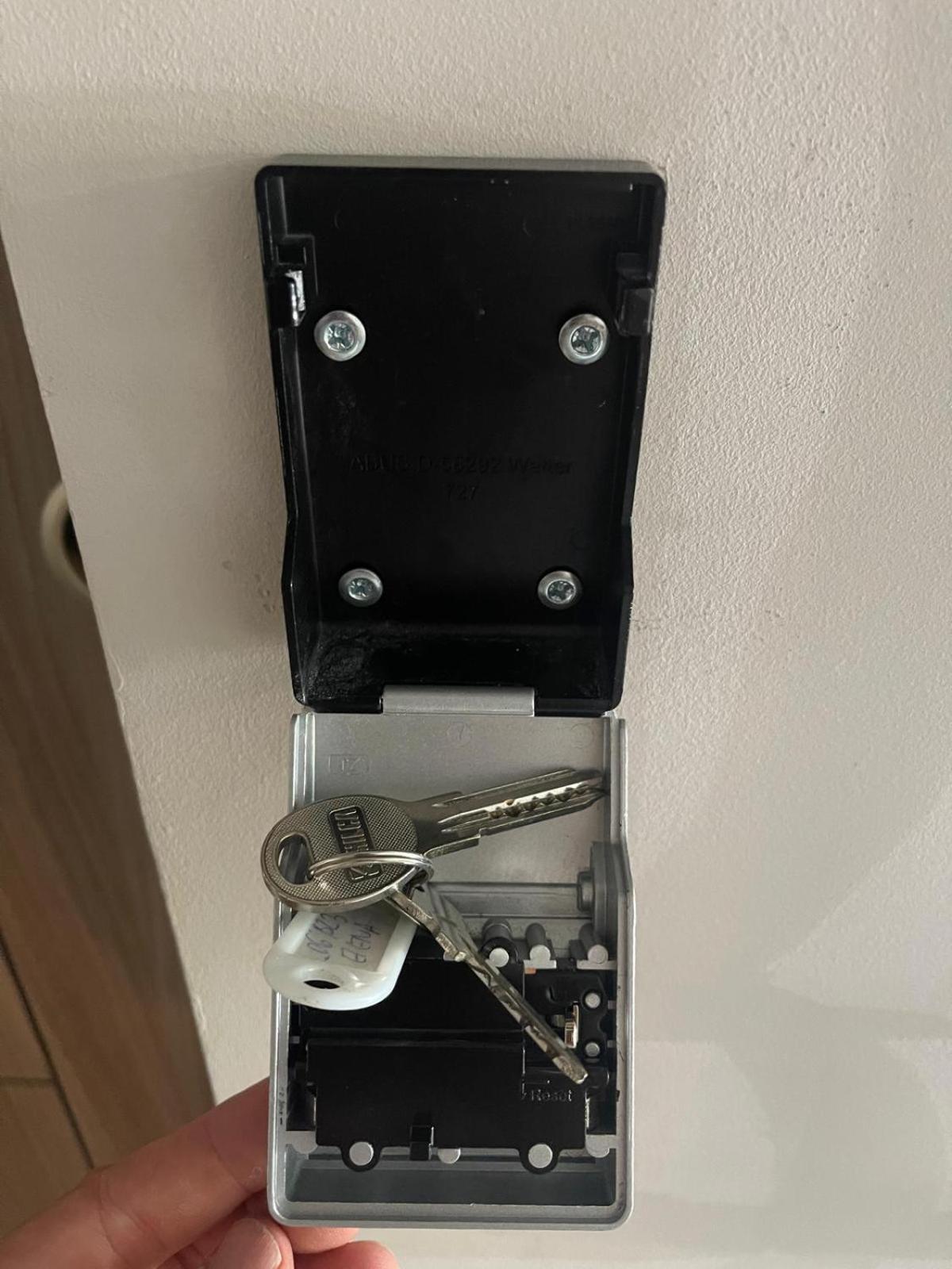 Close To Bucharest Airport & Therme-Self Check-In Otopeni Extérieur photo